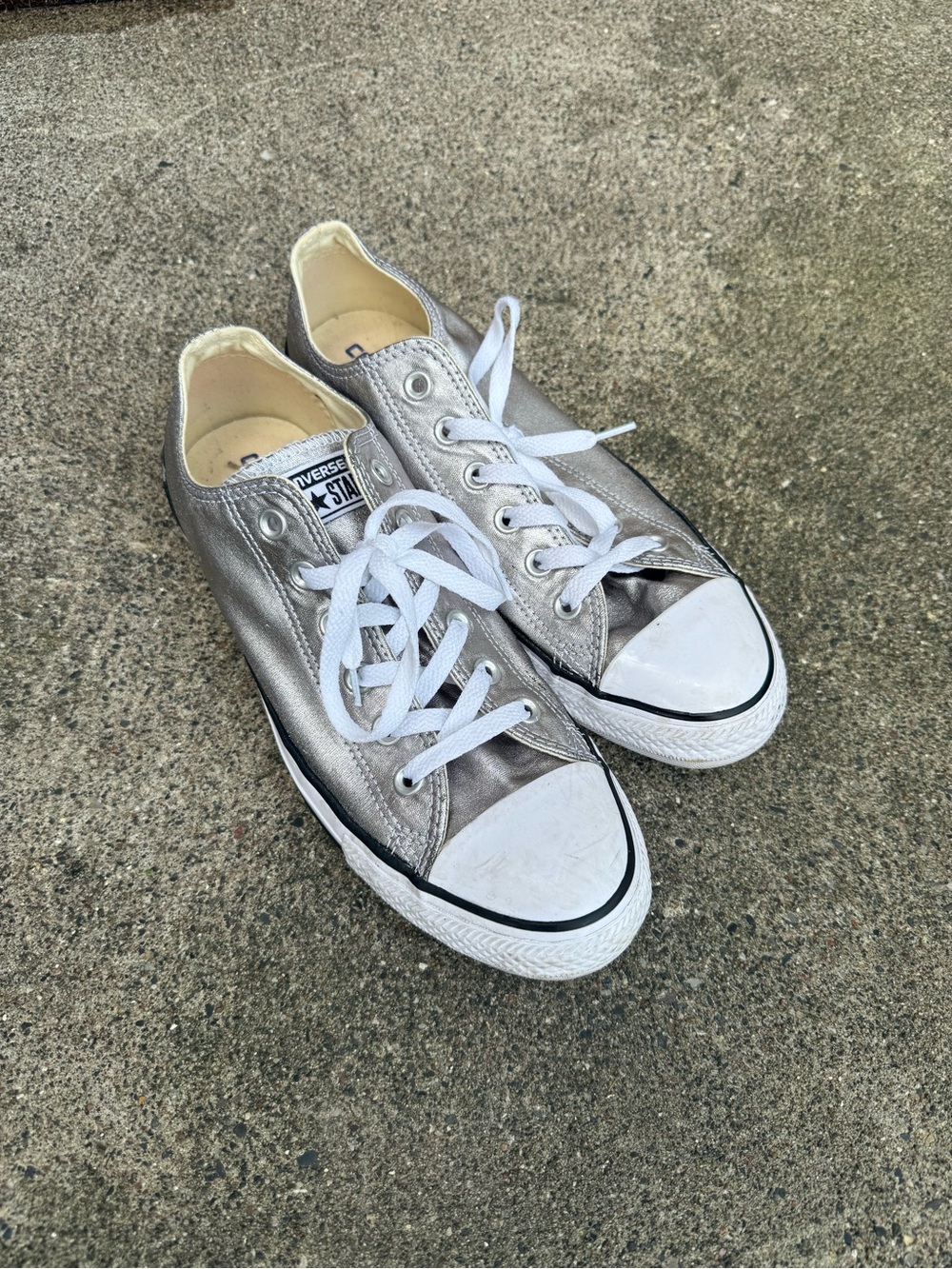 Converse Low Top